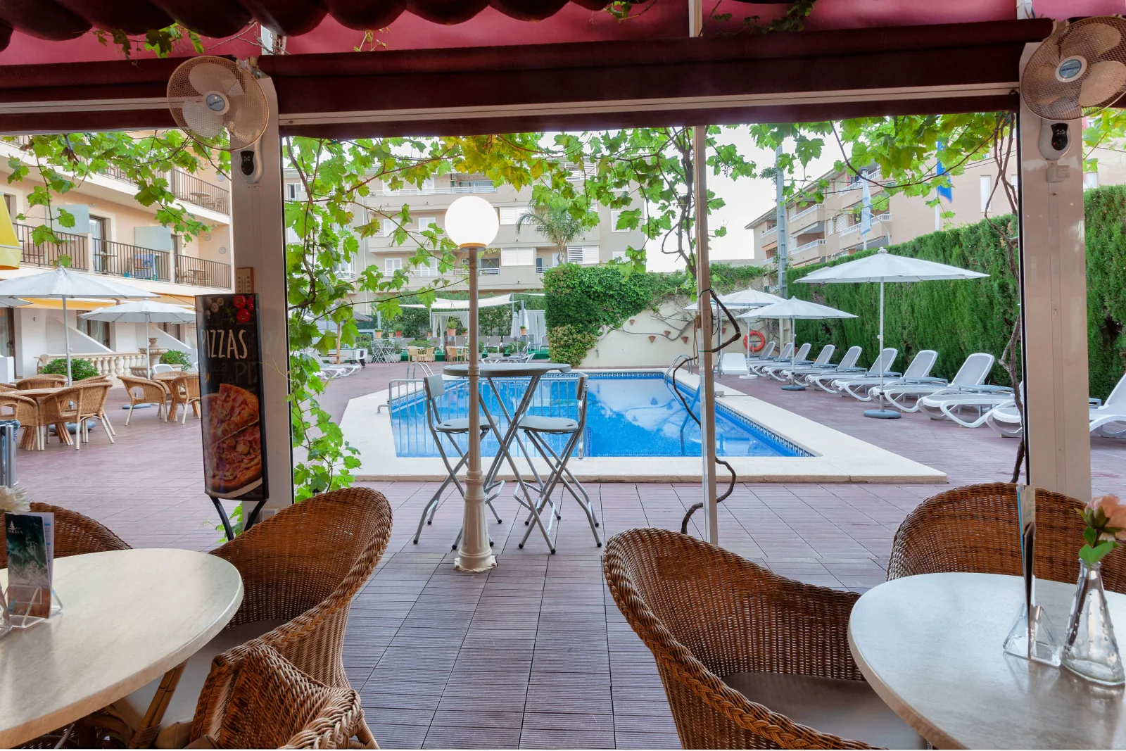 Hotel Amoros terrace