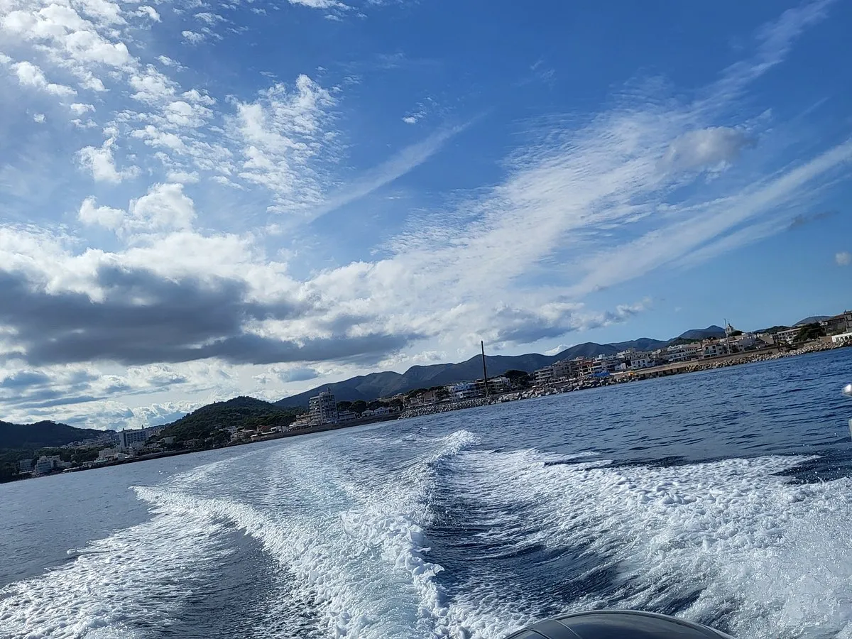Easy Boat — photo 2 of 3